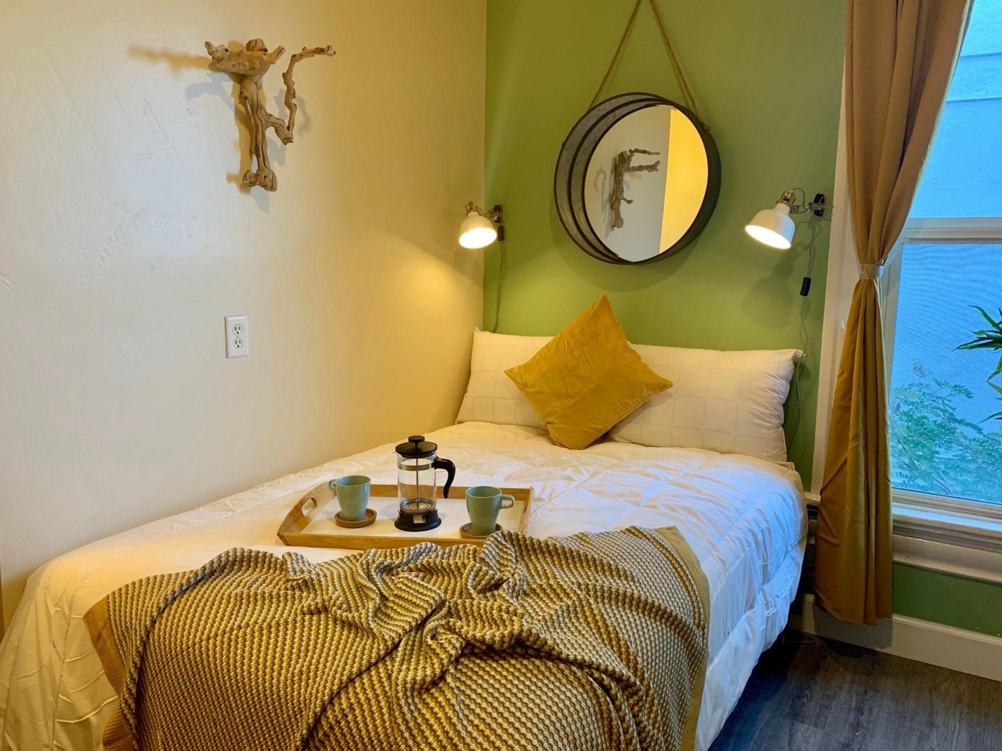 Somerset Hotel Сан Диего Екстериор снимка