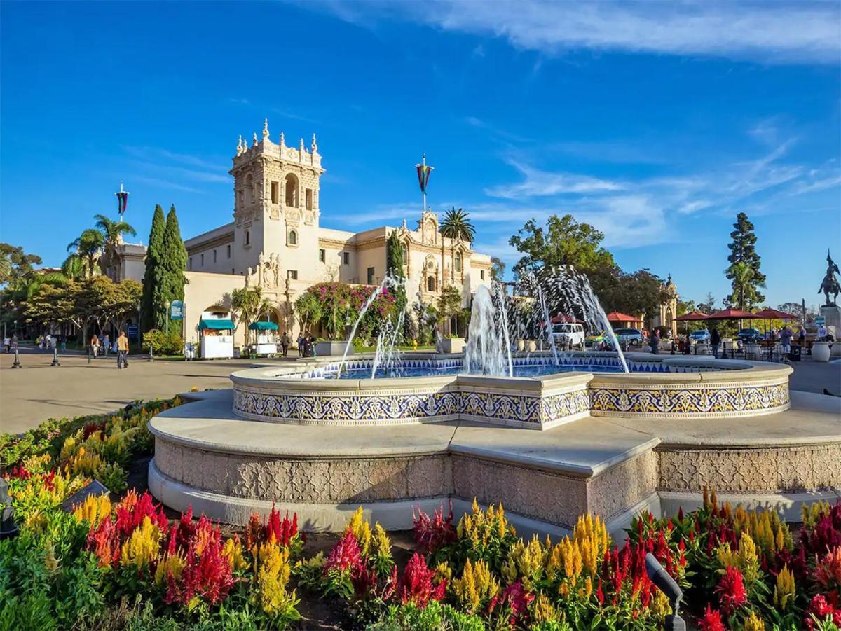 Somerset Hotel Сан Диего Екстериор снимка